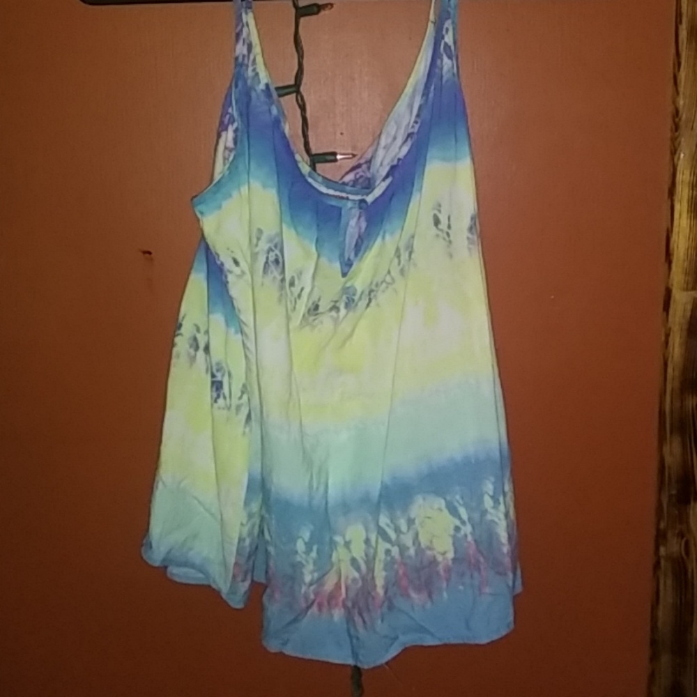 😎Tye dye tank😎